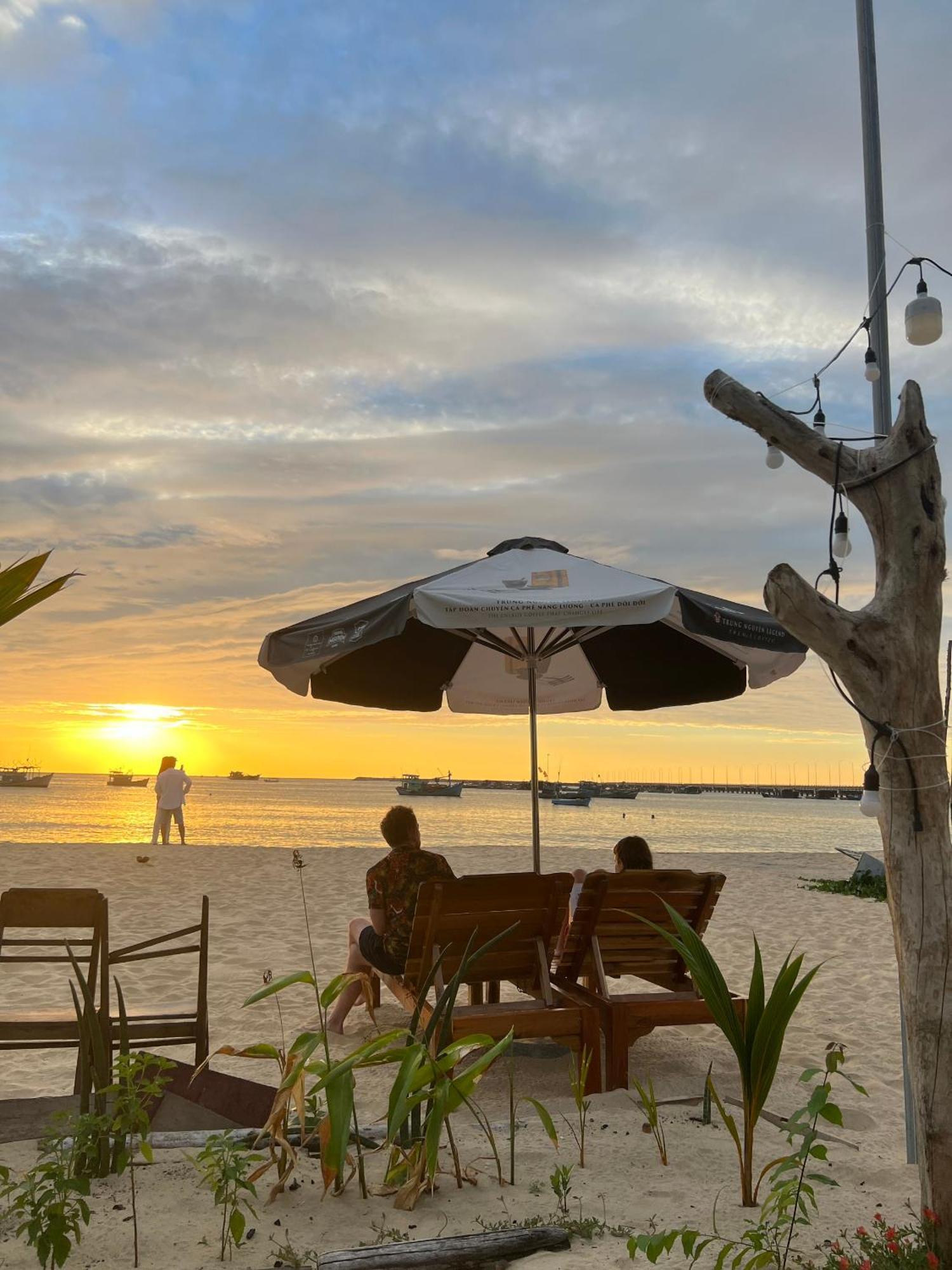 Wave Sound Beach House Phu Quoc Exteriör bild